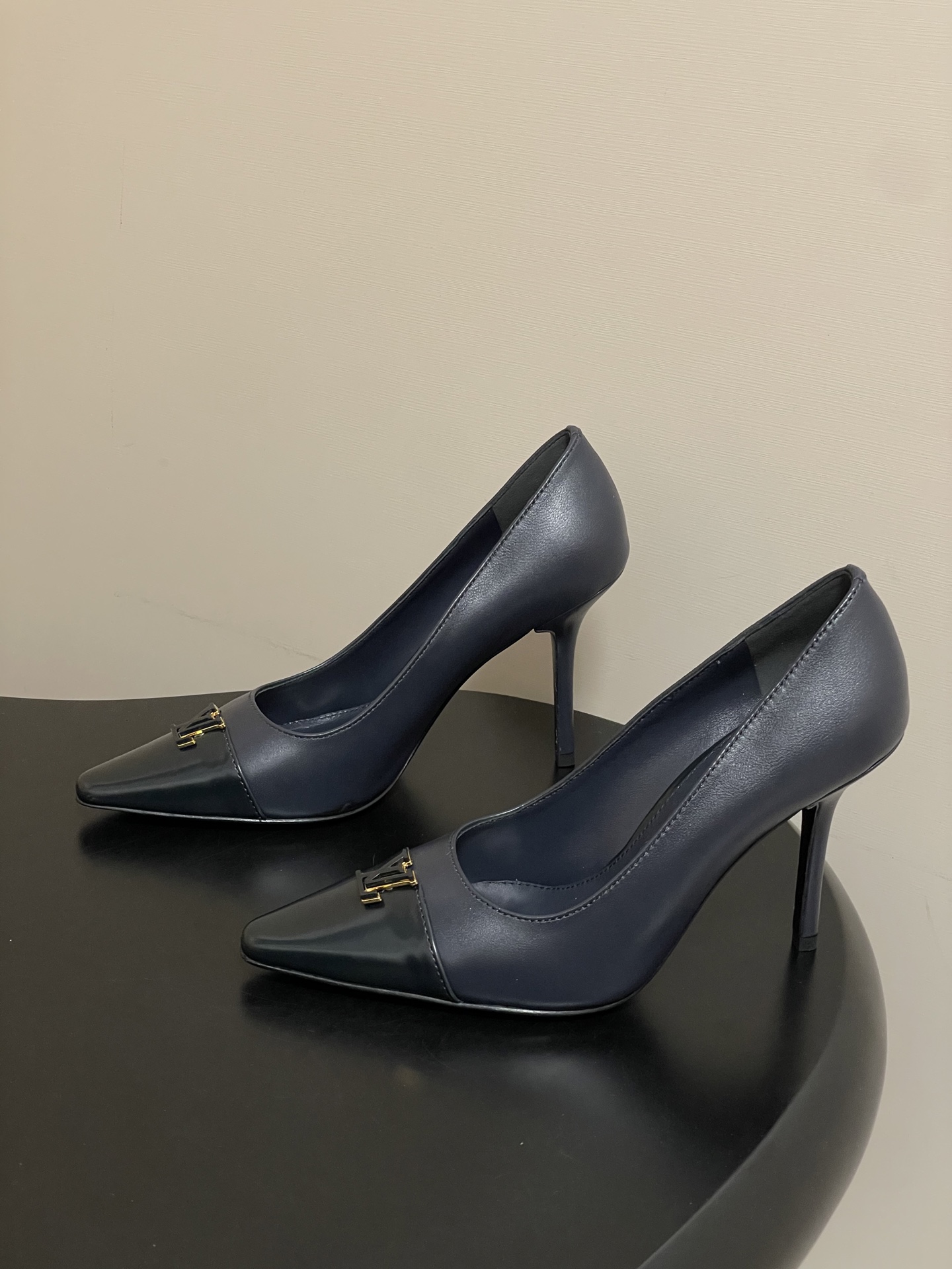 Women's high heels